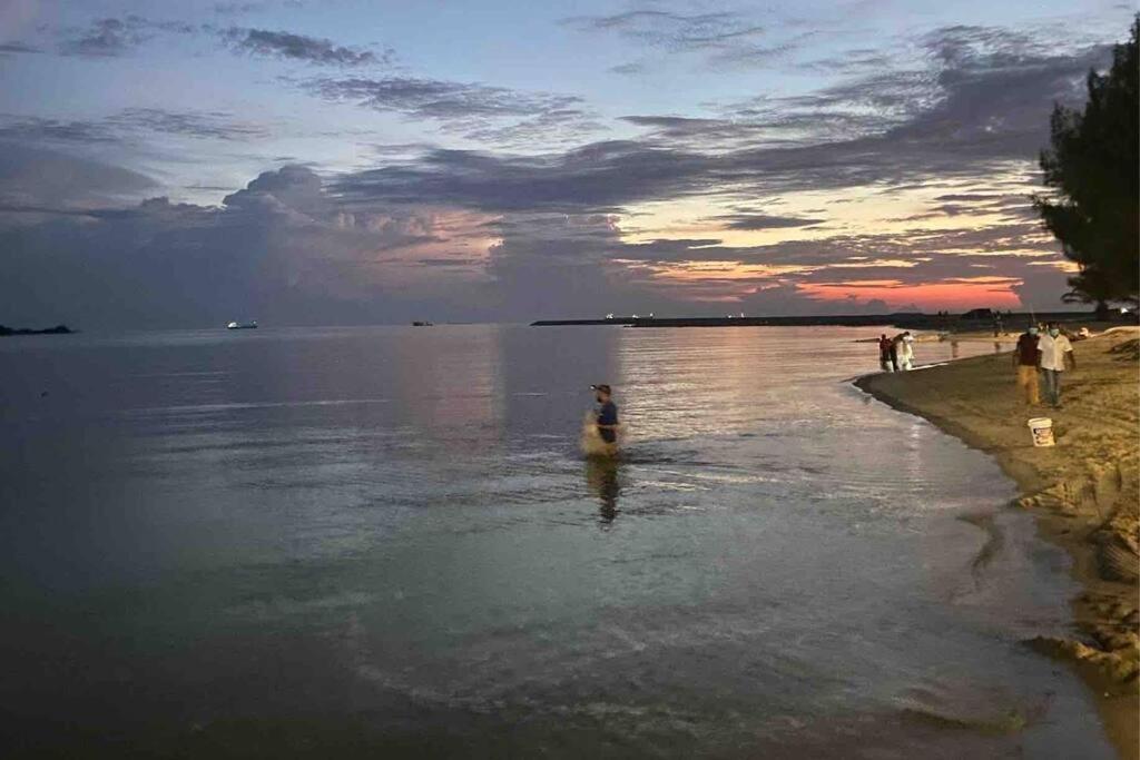 Melaka Beach Villa Klebang Besar Eksteriør billede